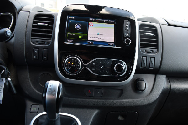 Renault Trafic 2.0 dCi 170 T29 L2H1 DC Luxe Black Edition Camera, Cruise, Carplay, 170pk, Automaat, LED, Multimedia, Clima, NAVI, Uniek!