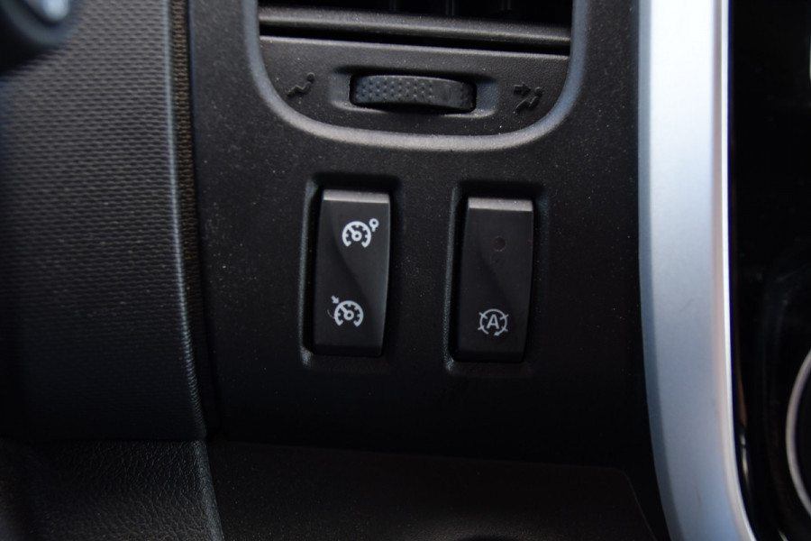 Renault Trafic 2.0 dCi 170 T29 L2H1 DC Luxe Black Edition Camera, Cruise, Carplay, 170pk, Automaat, LED, Multimedia, Clima, NAVI, Uniek!