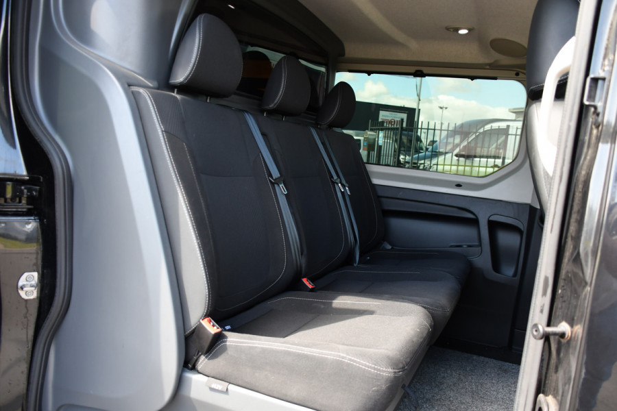 Renault Trafic 2.0 dCi 170 T29 L2H1 DC Luxe Black Edition Camera, Cruise, Carplay, 170pk, Automaat, LED, Multimedia, Clima, NAVI, Uniek!