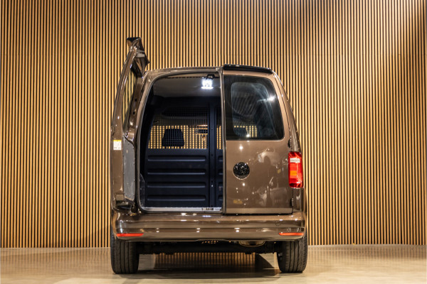 Volkswagen Caddy 2.0 TDI 185 PK | CARPLAY | LEDEREN BEKLEDING | GTI VELGEN | AIRCO | ELEK RAMEN | NAP LOGISCH | NIEUWE APK | NAP LOGISCH | EURO 6 | BPM VRIJ