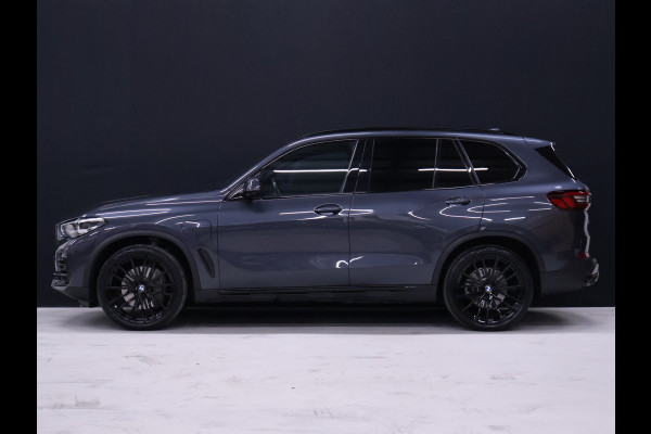BMW X5 xDrive45e M Sport [LUCHTVERING, HARMAN/KARDON, APPLE CARPLAY, ANDROID, MEMORY SEATS, 360 CAMERA, STOELVERWARMING, INDIVIDUAL LEDER, SPORTSTUUR, ADAPTIVE CRUISE, CLIMATE, NIEUWSTAAT]