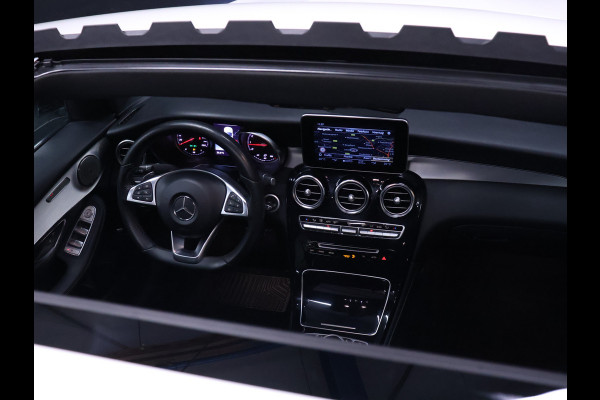 Mercedes-Benz GLC Coupé 250 4MATIC Premium Plus AMG Line [SCHUIFKANTELDAK, TREKHAAK UITKLAPBAAR, BURMESTER, ELEKTRISCH VERSTELBARE STOELEN, SPORTSTUUR, SPORTSTOELEN, STOELVERWARMING, CAMERA, ADAPTIVE CRUISE, BLUETOOTH, CLIMATE, NIEUWSTAAT]
