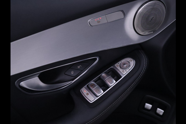 Mercedes-Benz GLC Coupé 250 4MATIC Premium Plus AMG Line [SCHUIFKANTELDAK, TREKHAAK UITKLAPBAAR, BURMESTER, ELEKTRISCH VERSTELBARE STOELEN, SPORTSTUUR, SPORTSTOELEN, STOELVERWARMING, CAMERA, ADAPTIVE CRUISE, BLUETOOTH, CLIMATE, NIEUWSTAAT]