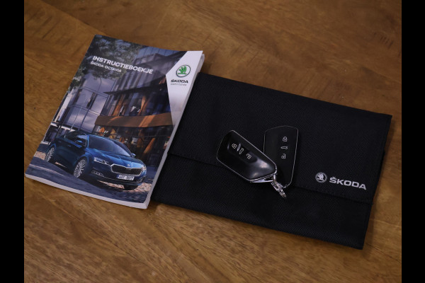 Škoda Octavia Combi 1.0 e-TSI Sport Business [APPLE CARPLAY, ANDROID, SPORTSTOELEN, STOELVERWARMING, DIGITAL DASH, PDC V+A, CRUISE, CLIMATE, NIEUWSTAAT]