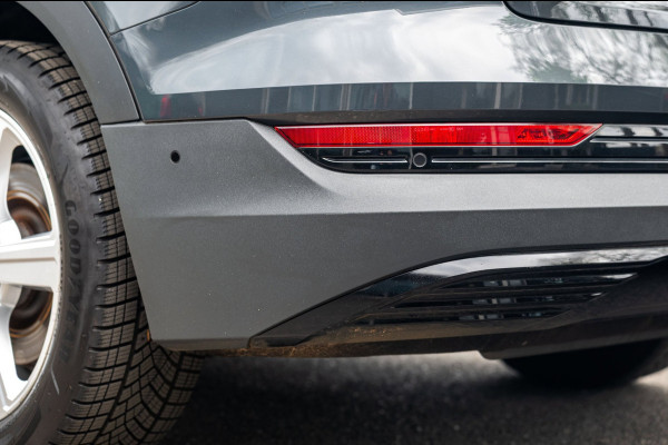 Audi e-tron 55 quattro edition 95 kWh 97% SOH I Super Netjes I Camera I