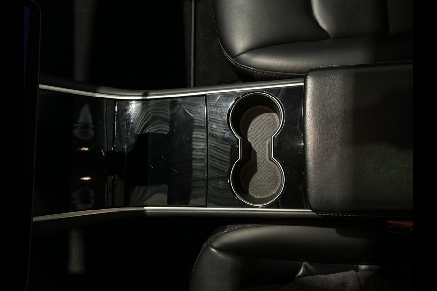 Tesla Model 3 Long Range AWD 75 kWh