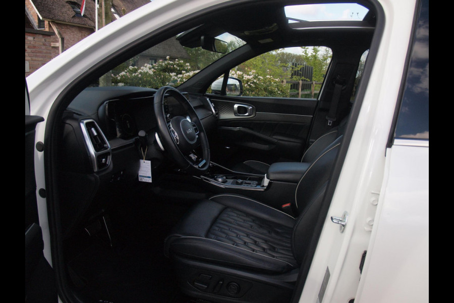 Kia Sorento 1.6 T-GDI Hybrid 2WD ExecutiveLine 7p. | Trekhaak | Panoramadak | Camera | BOSE | NL-Auto |