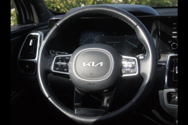 Kia Sorento 1.6 T-GDI Hybrid 2WD ExecutiveLine 7p. | Trekhaak | Panoramadak | Camera | BOSE | NL-Auto |