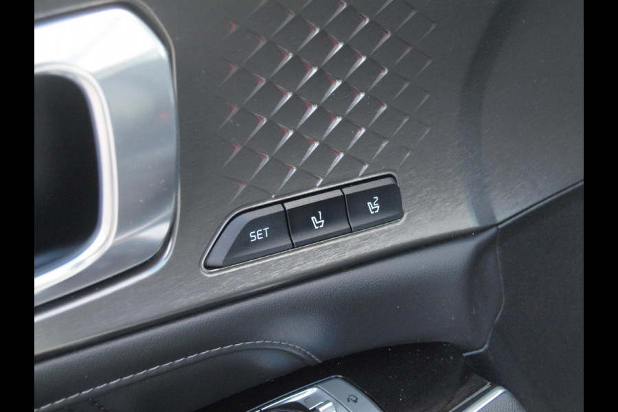 Kia Sorento 1.6 T-GDI Hybrid 2WD ExecutiveLine 7p. | Trekhaak | Panoramadak | Camera | BOSE | NL-Auto |