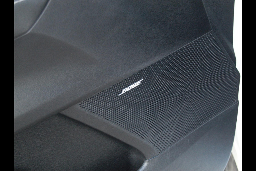 Kia Sorento 1.6 T-GDI Hybrid 2WD ExecutiveLine 7p. | Trekhaak | Panoramadak | Camera | BOSE | NL-Auto |