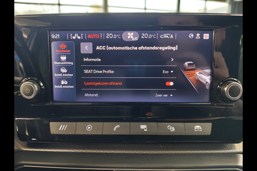 Seat Leon T 111pk Adap.Cruise Camera Lmv 19" Apple Carplay Android Stoel+Stuurverwarming Pdc Navi* Ecc Business Isofix DAB Led Front Assist Keyless-Go