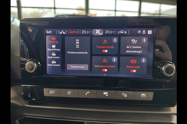 Seat Leon T 111pk Adap.Cruise Camera Lmv 19" Apple Carplay Android Stoel+Stuurverwarming Pdc Navi* Ecc Business Isofix DAB Led Front Assist Keyless-Go