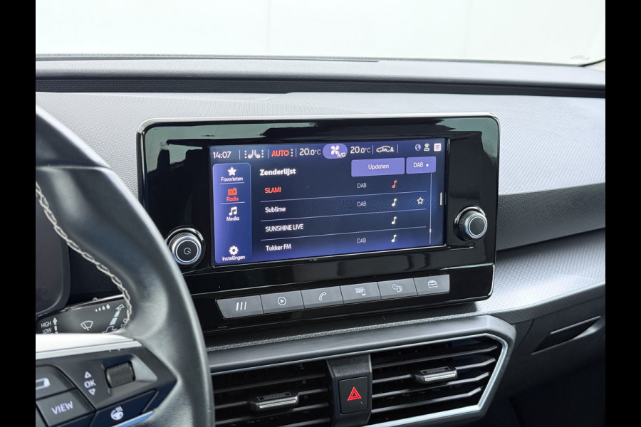 Seat Leon T 111pk Adap.Cruise Camera Lmv 19" Apple Carplay Android Stoel+Stuurverwarming Pdc Navi* Ecc Business Isofix DAB Led Front Assist Keyless-Go