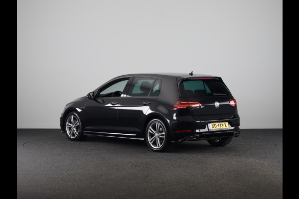 Volkswagen Golf 1.5 TSI Highline Business R 150 PK | Automaat (DSG) | Navigatie | Camera | Digitaal dashboard