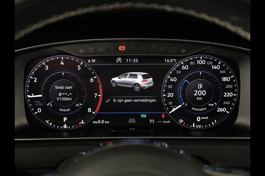 Volkswagen Golf 1.5 TSI Highline Business R 150 PK | Automaat (DSG) | Navigatie | Camera | Digitaal dashboard