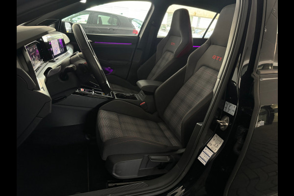Volkswagen Golf 2.0 TSI GTI Pano|HuD|H/K|Keyless|Camera|Sfeer