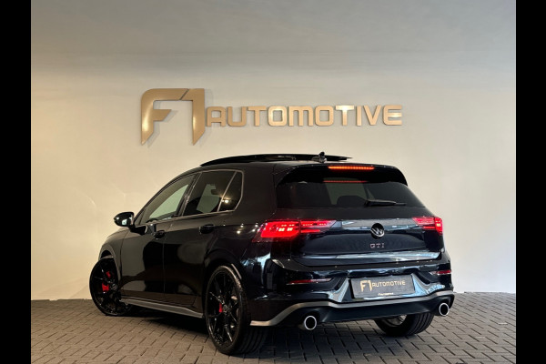 Volkswagen Golf 2.0 TSI GTI Pano|HuD|H/K|Keyless|Camera|Sfeer