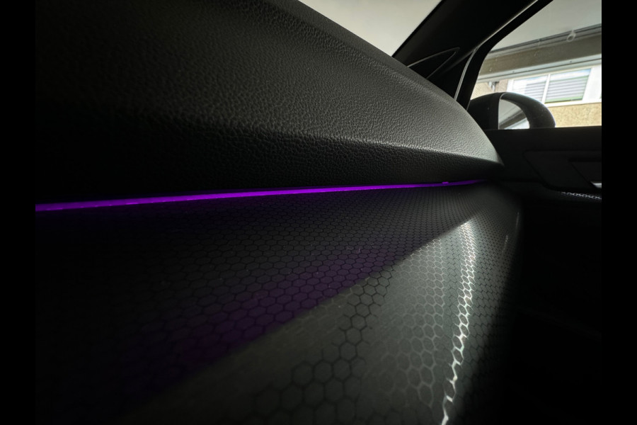 Volkswagen Golf 2.0 TSI GTI Pano|HuD|H/K|Keyless|Camera|Sfeer