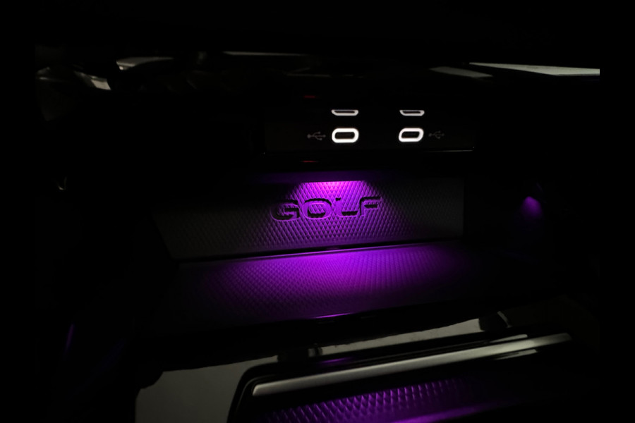 Volkswagen Golf 2.0 TSI GTI Pano|HuD|H/K|Keyless|Camera|Sfeer