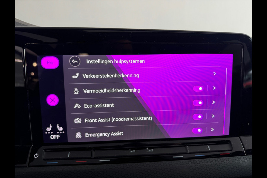 Volkswagen Golf 2.0 TSI GTI Pano|HuD|H/K|Keyless|Camera|Sfeer