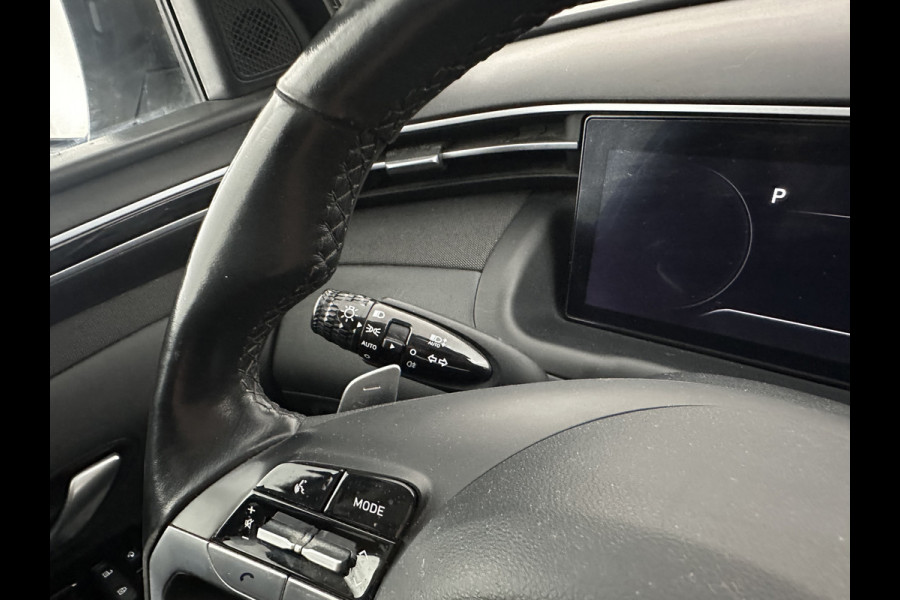 Hyundai Tucson 1.6 T-GDI HEV Comfort Smart (INCL-BTW) *FULL-LED | ADAPTIVE-CRUISE | HEATED-COMFORTSEATS | KEYLESS | CAMERA | DIGI-COCKPIT | PRIVACY-GLASS | SHIFTPADDLES | ECC | PDC | 17''ALU*