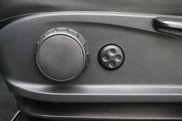 Mercedes-Benz Sprinter 314 CDI Automaat L1H1 3-Zits, Leer, Camera, Apple Carplay, Trekhaak, PDC