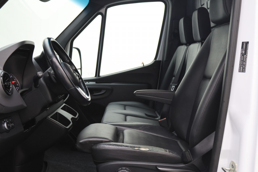 Mercedes-Benz Sprinter 314 CDI Automaat L1H1 3-Zits, Leer, Camera, Apple Carplay, Trekhaak, PDC