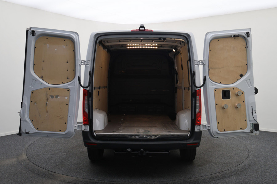 Mercedes-Benz Sprinter 314 CDI Automaat L1H1 3-Zits, Leer, Camera, Apple Carplay, Trekhaak, PDC
