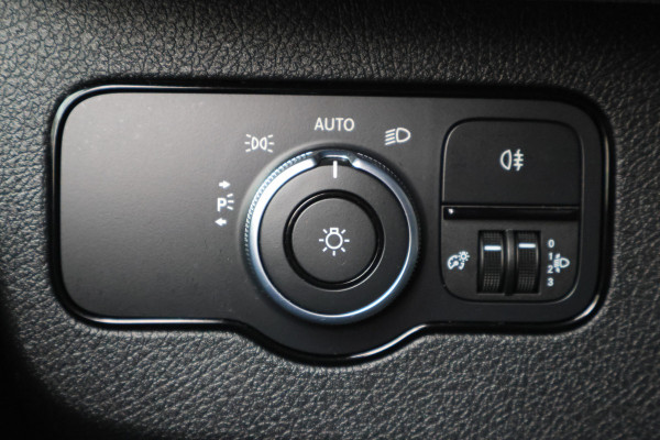 Mercedes-Benz Sprinter 314 CDI Automaat L1H1 3-Zits, Leer, Camera, Apple Carplay, Trekhaak, PDC