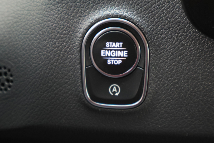 Mercedes-Benz Sprinter 314 CDI Automaat L1H1 3-Zits, Leer, Camera, Apple Carplay, Trekhaak, PDC