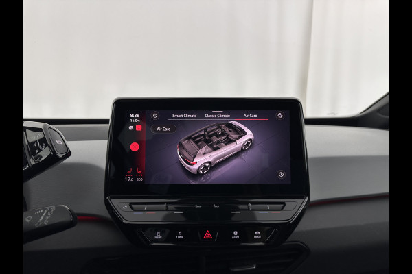 Volkswagen ID.3 First Plus 58 kWh [ 3-Fase ] {SOH-91%} (INCL-BTW) *ADAPTIVE-CRUISE | MATRIX-LED | CAMERA | KEYLESS | MICROFIBRE | AMBIENTLIGHT | NAVI-FULLMAP | DAB+ | ECC | HEATED-SPORTSEATS | DIGI-COCKPIT | 19''ALU*