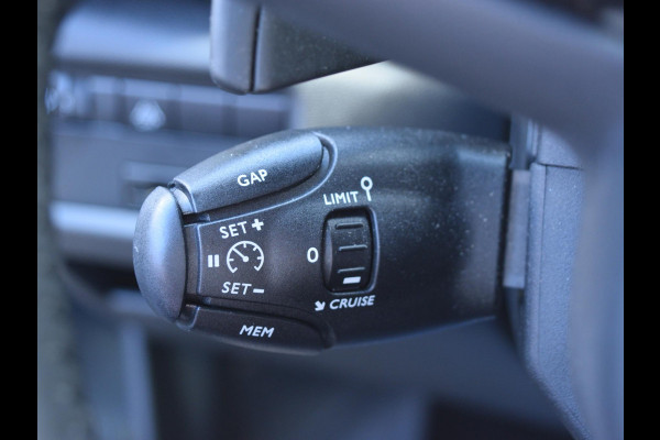 Citroën C5 Aircross 1.2 PureTech C-Series ACHTERUITRIJCAMERA MET SENSOREN | NAVI & CARPLAY | E.C.C. |