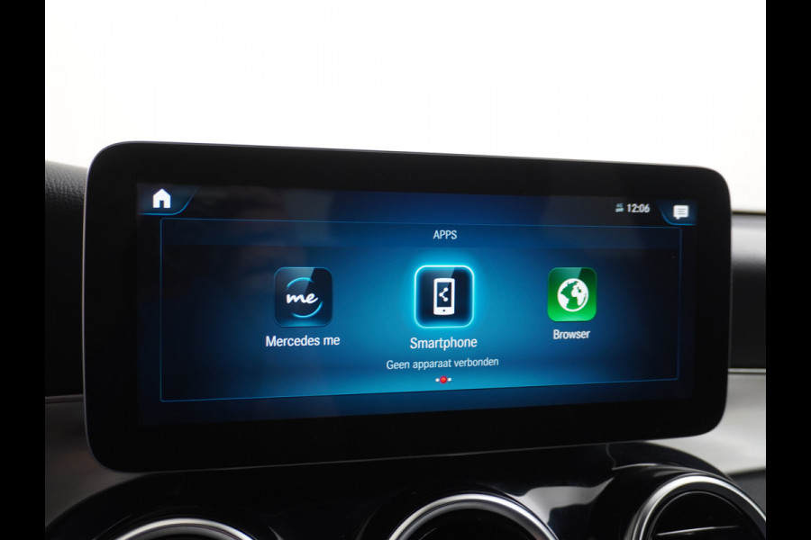 Mercedes-Benz GLC 300e Coupé AMG 4Matic // SoH 98,6% // Burmester / Magno Grijs // Nw. Banden // Dig. Dashbord // Carplay // Treeplanken // Night