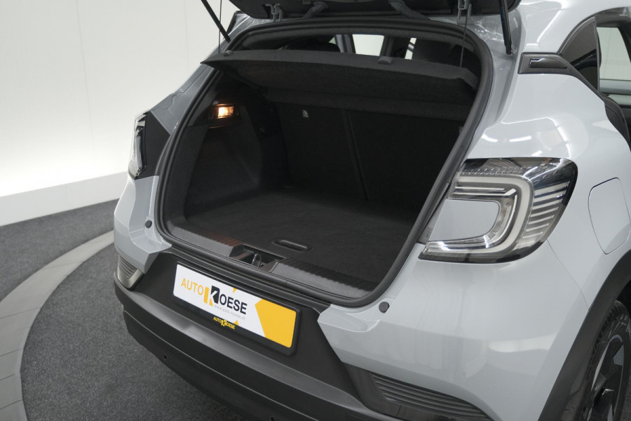 Renault Captur TCe 90 Techno | Nieuw Model | Camera | Navigatie | Apple Carplay | Pack Full Screen | 18 Inch Lichtmetalen Velgen