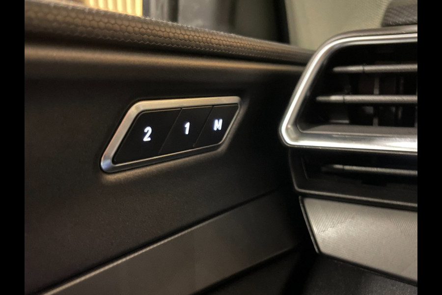 Lynk & Co 01 1.5|12-2022|PHEV|BLACK|PANO|ACC|360 CAMERA|ANDROID/CARPLAY|STOELVERW|INFINITY AUDIO|MEMORY|ELEK. A-KLEP + INTERIEUR|