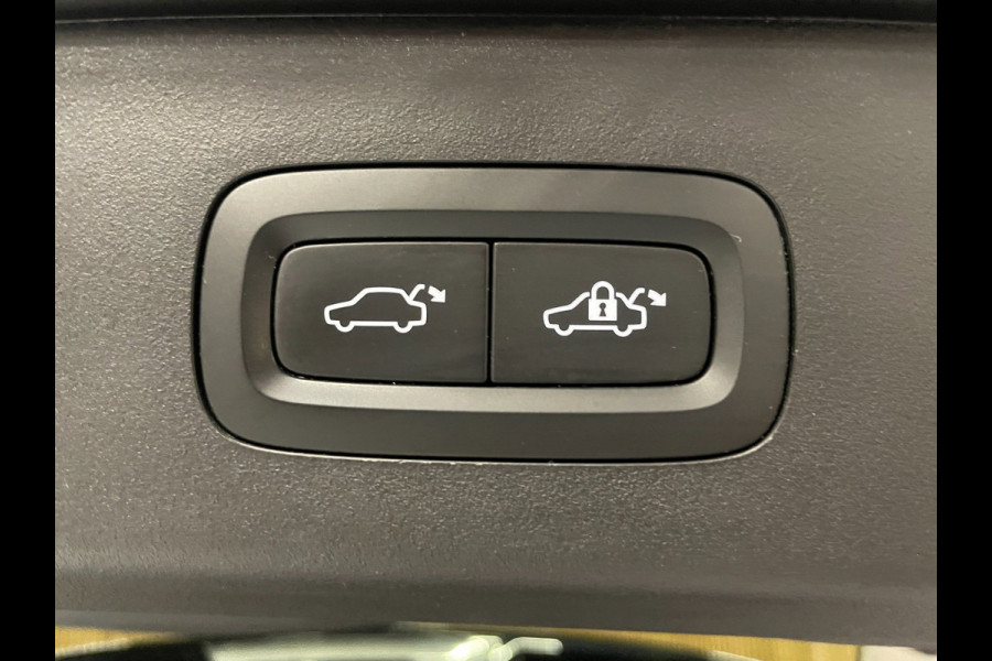 Lynk & Co 01 1.5|12-2022|PHEV|BLACK|PANO|ACC|360 CAMERA|ANDROID/CARPLAY|STOELVERW|INFINITY AUDIO|MEMORY|ELEK. A-KLEP + INTERIEUR|