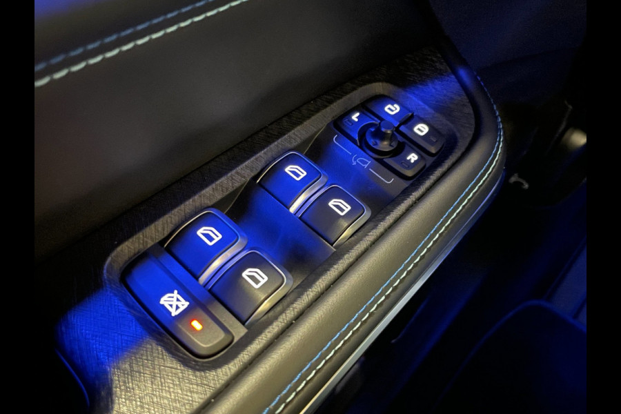 Lynk & Co 01 1.5|12-2022|PHEV|BLACK|PANO|ACC|360 CAMERA|ANDROID/CARPLAY|STOELVERW|INFINITY AUDIO|MEMORY|ELEK. A-KLEP + INTERIEUR|