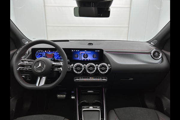Mercedes-Benz EQA 250+ Business Solution AMG 71 kWh | Nightpakket | Trekhaak | DISTRONIC | Smartphone integratie | Panoramaschuifdak | Stuurwielpaddles gegalvaniseerd | 360° camera | Burmester Surround Sound |