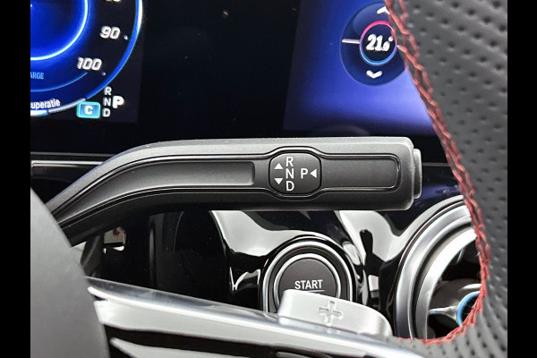Mercedes-Benz EQA 250+ Business Solution AMG 71 kWh | Nightpakket | Trekhaak | DISTRONIC | Smartphone integratie | Panoramaschuifdak | Stuurwielpaddles gegalvaniseerd | 360° camera | Burmester Surround Sound |
