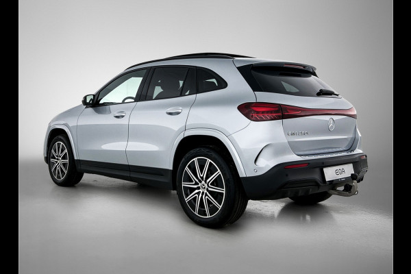 Mercedes-Benz EQA 250+ Business Solution AMG 71 kWh | Nightpakket | Trekhaak | DISTRONIC | Smartphone integratie | Panoramaschuifdak | Stuurwielpaddles gegalvaniseerd | 360° camera | Burmester Surround Sound |