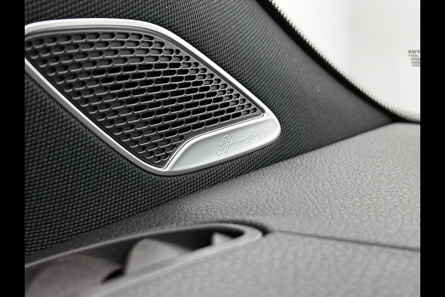 Mercedes-Benz EQA 250+ Business Solution AMG 71 kWh | Nightpakket | Trekhaak | DISTRONIC | Smartphone integratie | Panoramaschuifdak | Stuurwielpaddles gegalvaniseerd | 360° camera | Burmester Surround Sound |