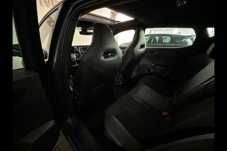 CUPRA Leon 1.4 e-Hybrid VZ Copper Edition Pano|Keyless|Sfeer