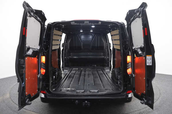 Ford Transit Custom 300 2.0 TDCI Automaat L2H1 3-Zits, LED, Keyless, ACC, Trekhaak, Side-Bars, PDC, 17"