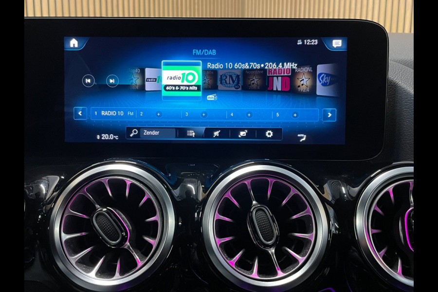 Mercedes-Benz EQA 250 Business Solution Luxury 67 kWh|97%SOH|LEDER|DIGITAL COCKPIT|AMBIENT LIGHTING|STOELVERW|NAP|NL-AUTO|INC.BTW|