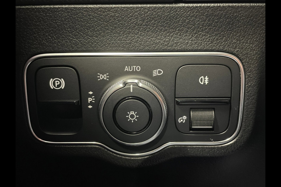 Mercedes-Benz EQA 250 Business Solution Luxury 67 kWh|97%SOH|LEDER|DIGITAL COCKPIT|AMBIENT LIGHTING|STOELVERW|NAP|NL-AUTO|INC.BTW|