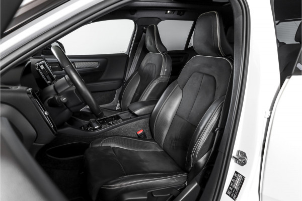 Volvo XC40 1.5 T5 Recharge R-Design | S/K-Panodak | Elek. Trekhaak | Harman/Kardon | Dig. Cockpit | Cruise | Winterpakket | 360 Camera | NAV + App. Connect | ECC | Elek. Klep | LM 19" |