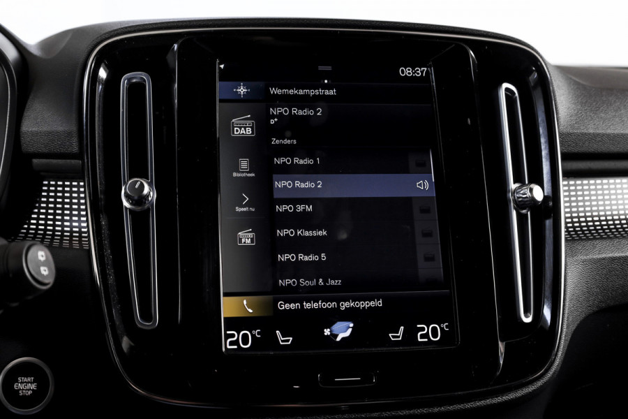 Volvo XC40 1.5 T5 Recharge R-Design | S/K-Panodak | Elek. Trekhaak | Harman/Kardon | Dig. Cockpit | Cruise | Winterpakket | 360 Camera | NAV + App. Connect | ECC | Elek. Klep | LM 19" |