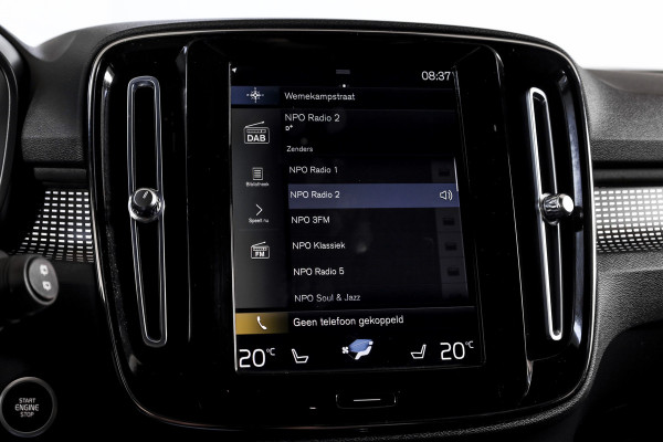Volvo XC40 1.5 T5 Recharge R-Design | S/K-Panodak | Elek. Trekhaak | Harman/Kardon | Dig. Cockpit | Cruise | Winterpakket | 360 Camera | NAV + App. Connect | ECC | Elek. Klep | LM 19" |