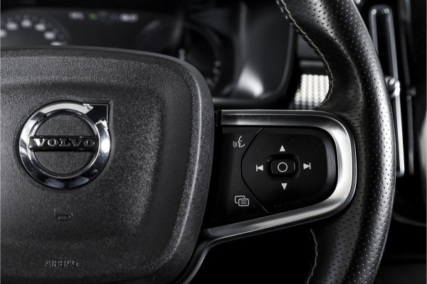 Volvo XC40 1.5 T5 Recharge R-Design | S/K-Panodak | Elek. Trekhaak | Harman/Kardon | Dig. Cockpit | Cruise | Winterpakket | 360 Camera | NAV + App. Connect | ECC | Elek. Klep | LM 19" |