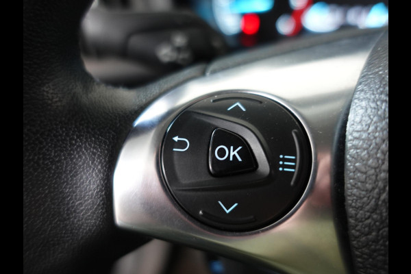 Ford Transit Connect 1.5 EcoBlue L2 Trend Navigatie Airco Parkeersenoren Camera Carplay 3Zits